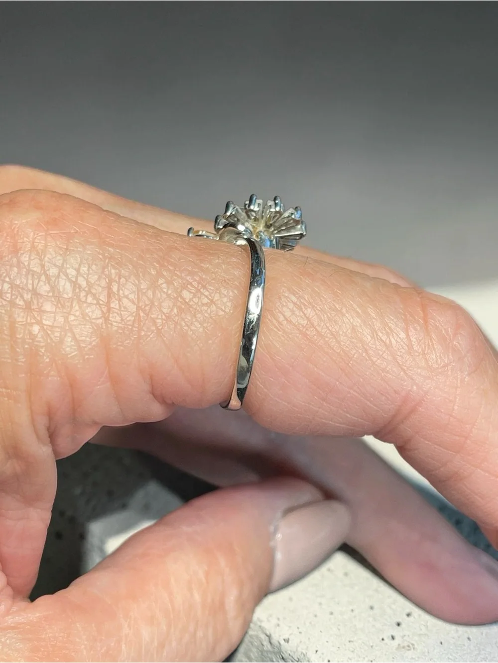 Fidget Spinner Daisy Ring Silver Tone Adjustable Floral Statement Ring